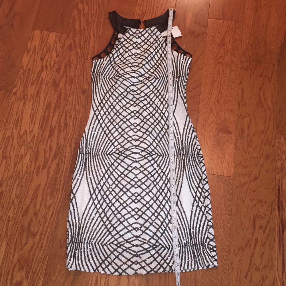 Bailey Blue,sequined dress, M, black & white NWT - Picture 6 of 7